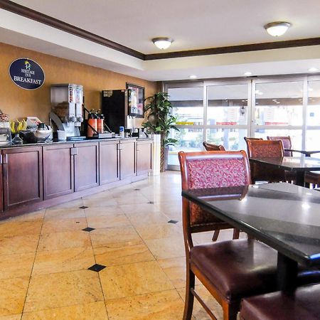 Heritage Inn ميلدغفيل المظهر الخارجي الصورة