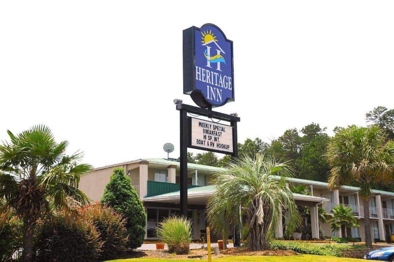 Heritage Inn ميلدغفيل المظهر الخارجي الصورة
