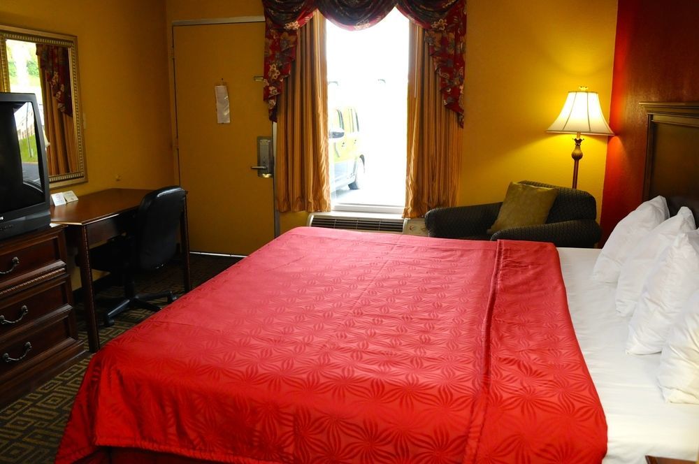 Heritage Inn ميلدغفيل المظهر الخارجي الصورة