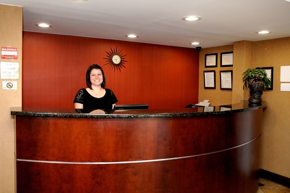 Heritage Inn ميلدغفيل المظهر الخارجي الصورة